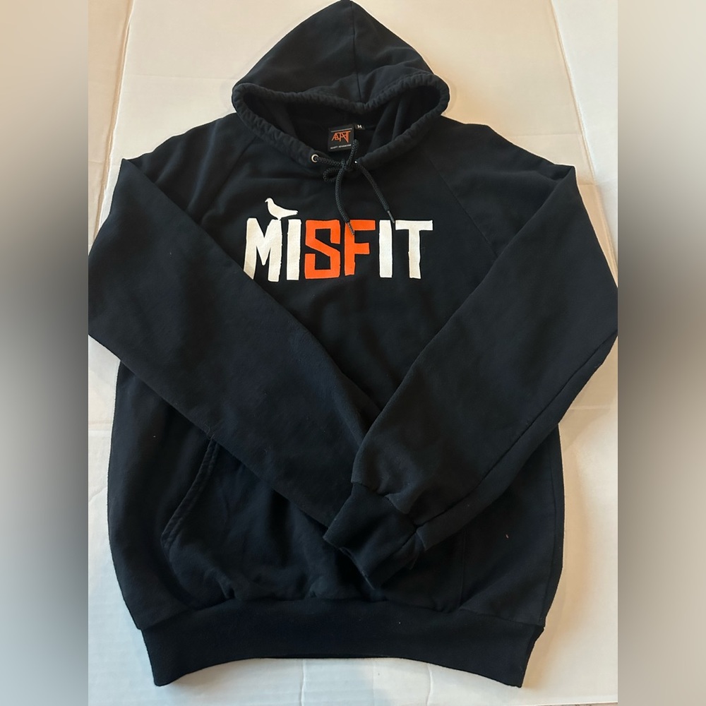 Misfit Pullover Sweater, Size M